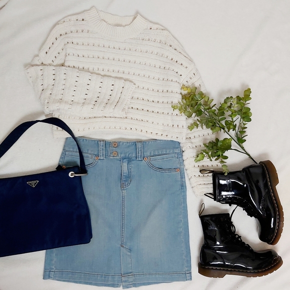 GAP Dresses & Skirts - Vintage GAP Stretch Jean Skirt